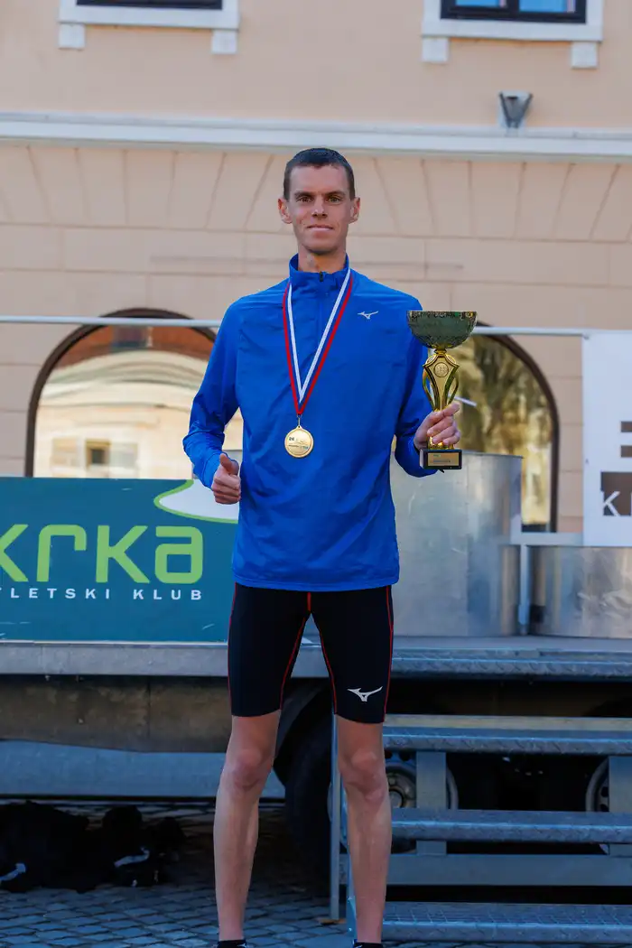 01775664920avtor-Jani-Brajkovič JB_M4843.webp-nm-tek.si